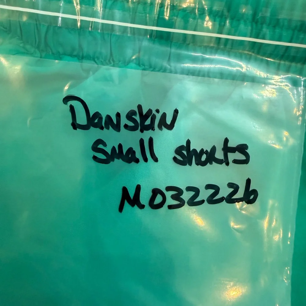 Danskin Now Teal Athletic Shorts Women Small 4-6 Lightweight Workout Gym